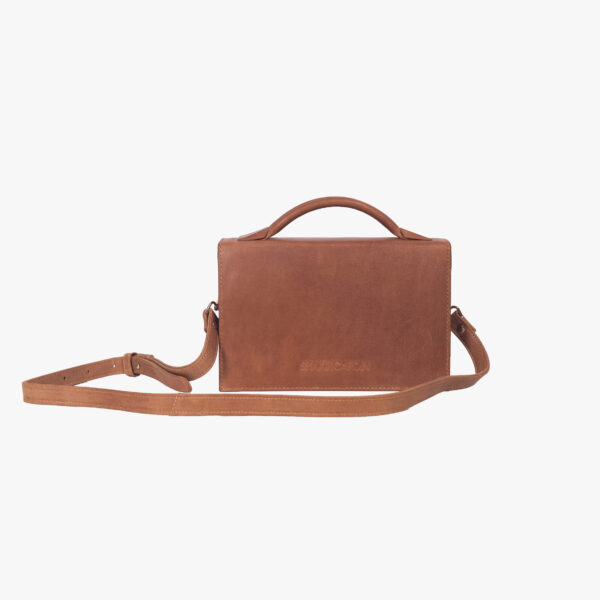 hand-crafted genuine Italian leather bags online - available only on Shakir Cardin