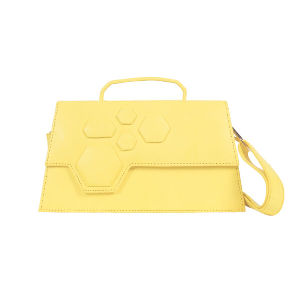 leather bags dubai - leather bag online shopping - finest piece of leather craftmanship makes you stand out in a gathering.
