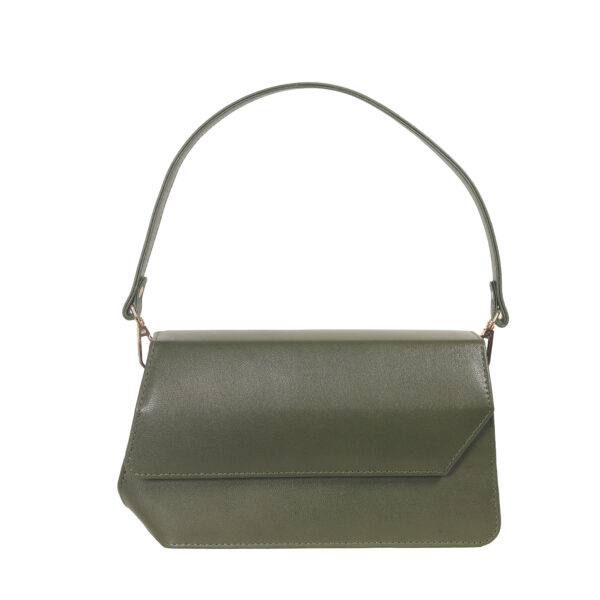 italian leather bags online - fall for pure genuine leather not found anywhere in Dubai